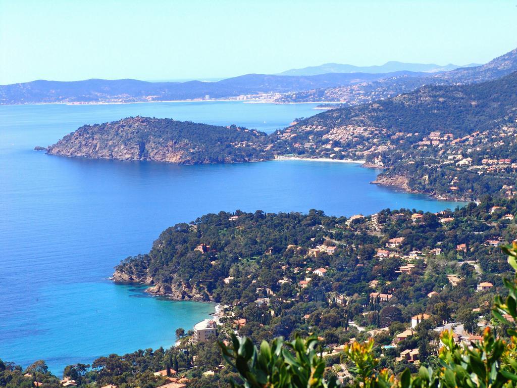 Residence Le Golfe Bleu Rayol-Canadel-sur-Mer Bagian luar foto