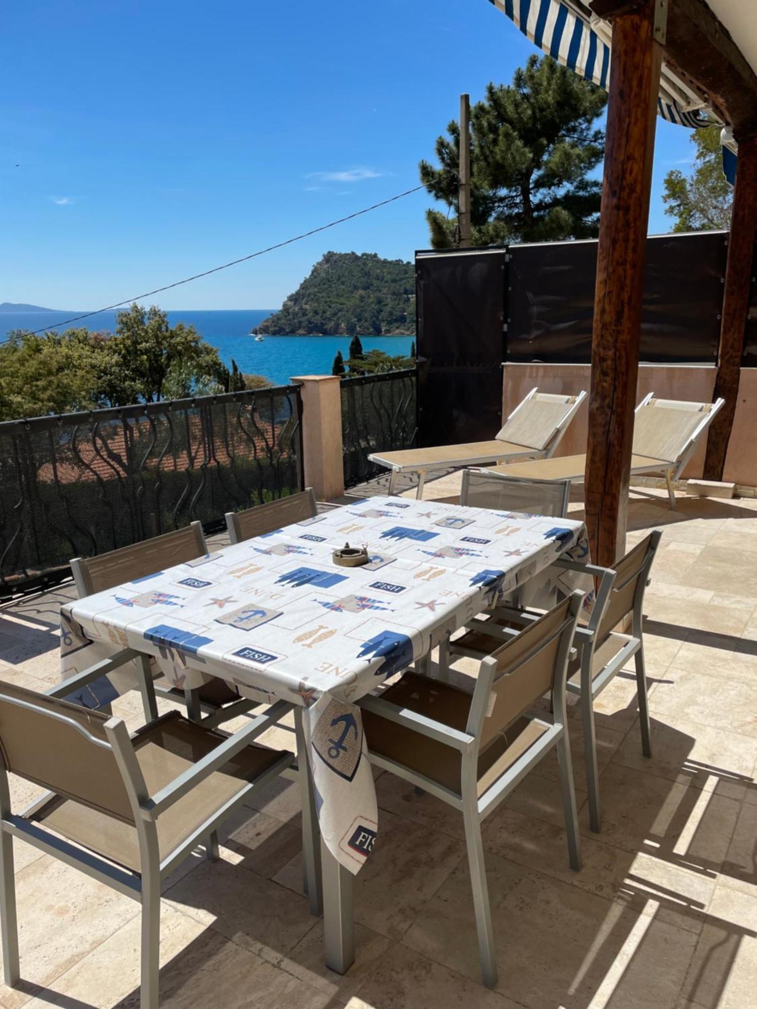 Residence Le Golfe Bleu Rayol-Canadel-sur-Mer Bagian luar foto