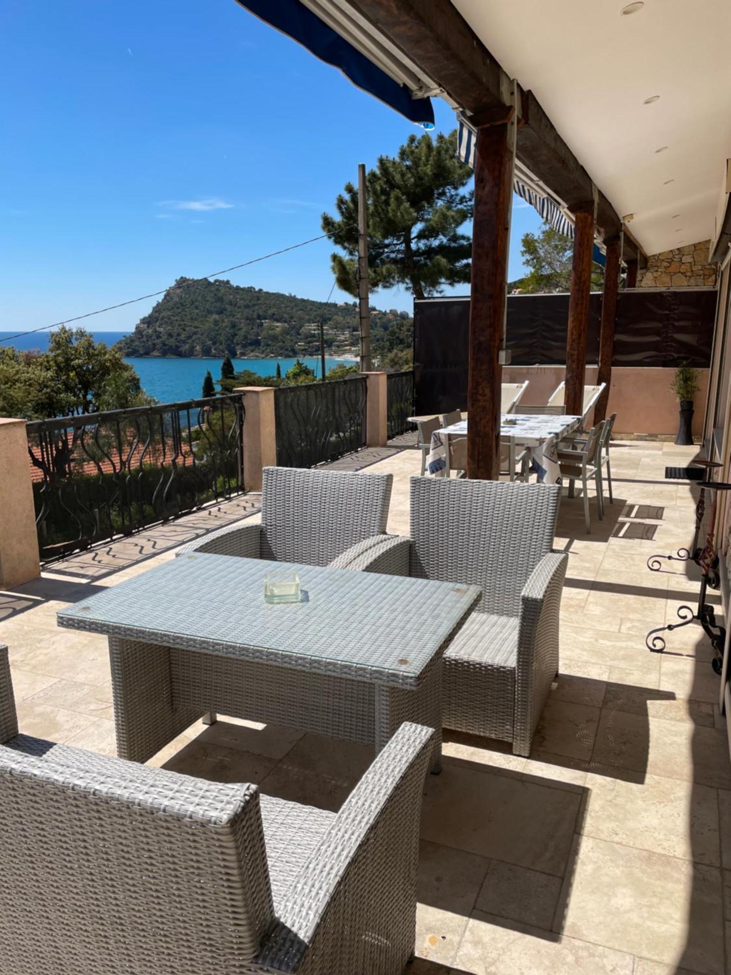 Residence Le Golfe Bleu Rayol-Canadel-sur-Mer Bagian luar foto