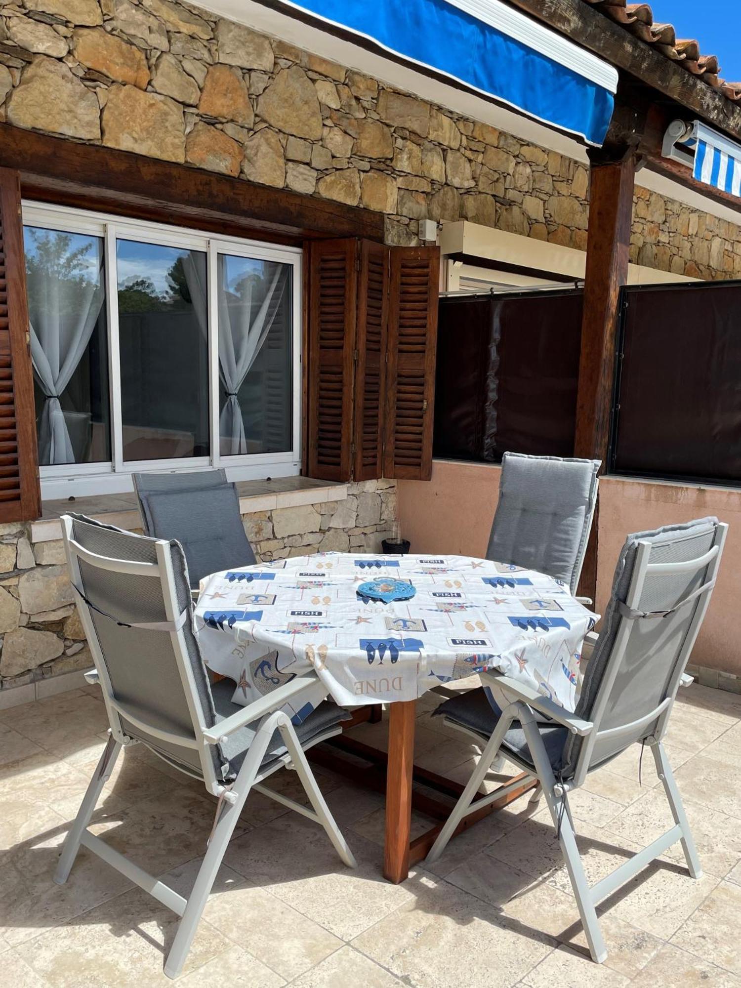 Residence Le Golfe Bleu Rayol-Canadel-sur-Mer Bagian luar foto